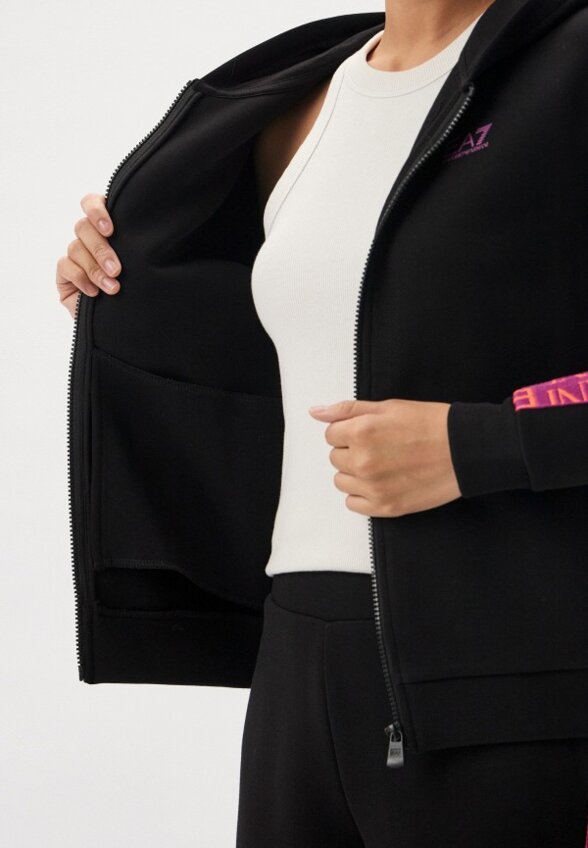 Костюм спортивный EA7