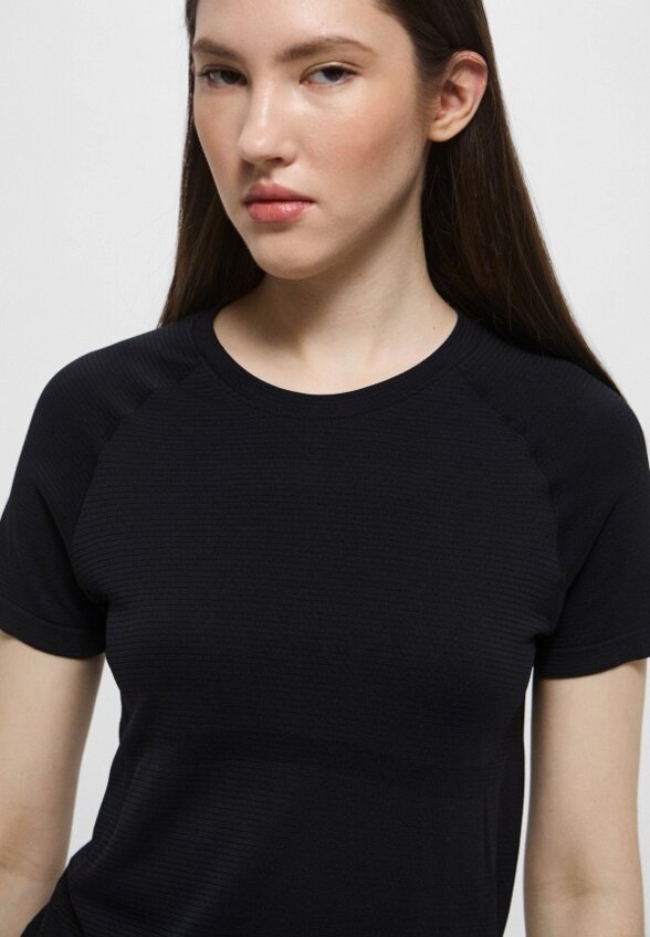 Футболка спортивная Befree