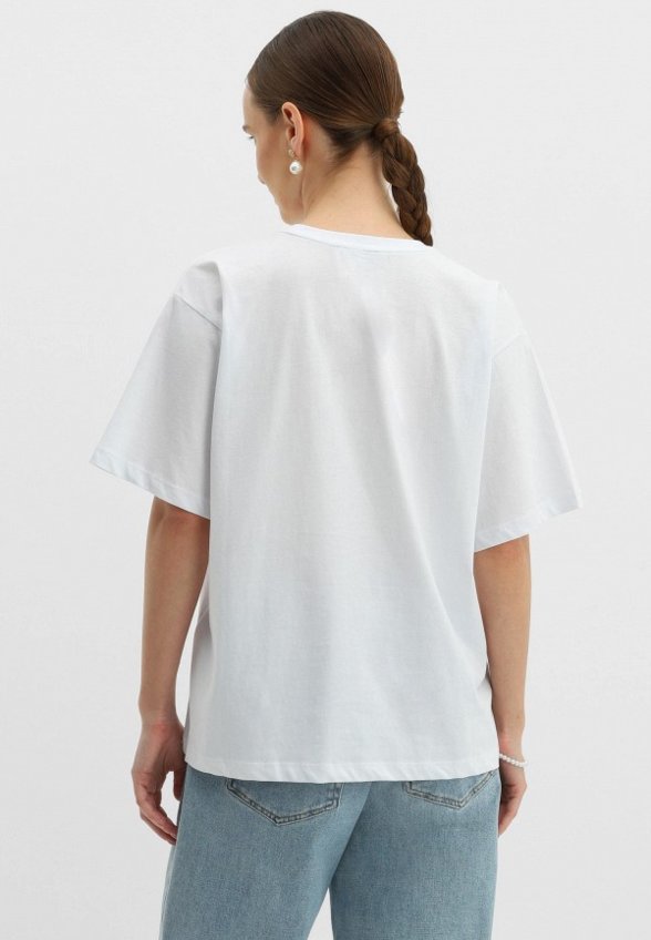 Футболка Lilly Bennet