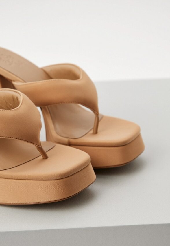 Сабо Giaborghini