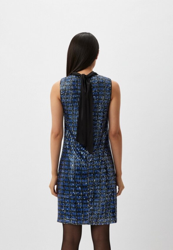 Платье Caractere