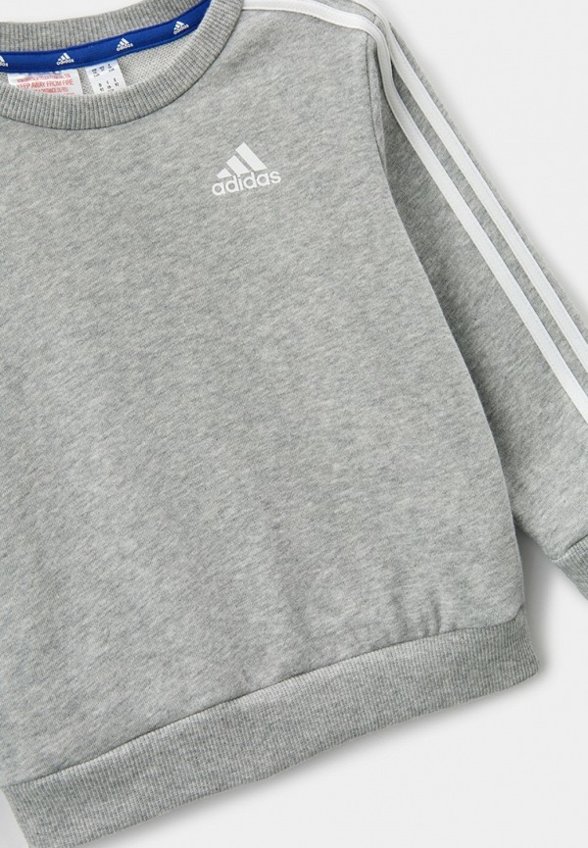 Костюм спортивный adidas