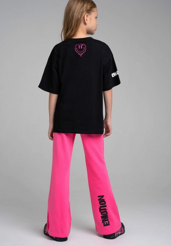 Футболка и брюки PlayToday