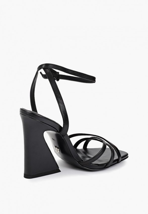 Босоножки Valley