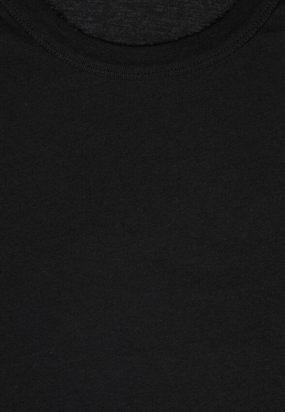 Футболка Апрель