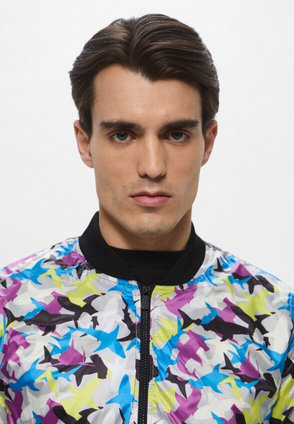 Бомбер Trussardi