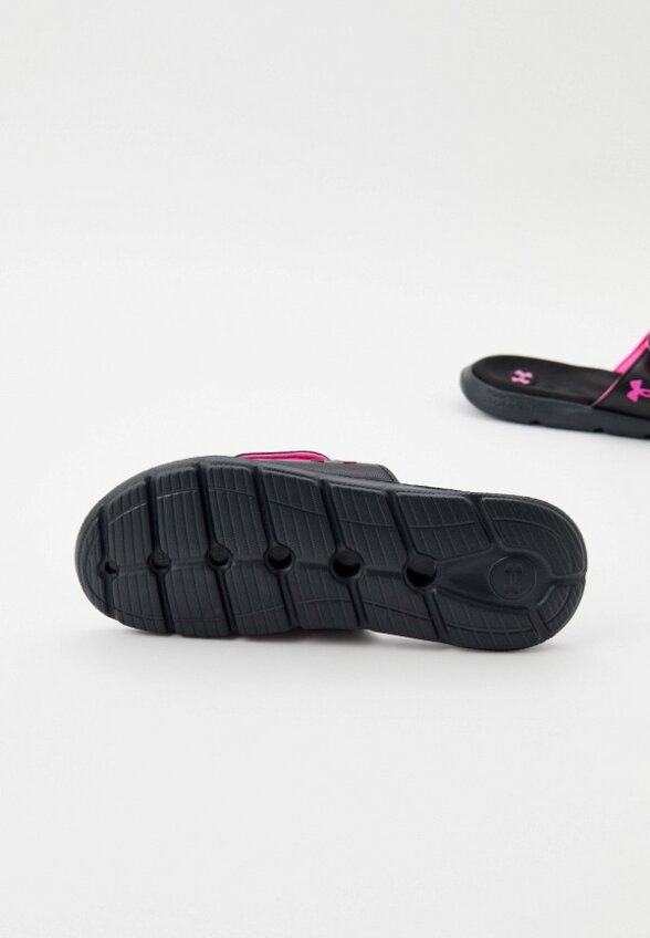 Сланцы Under Armour