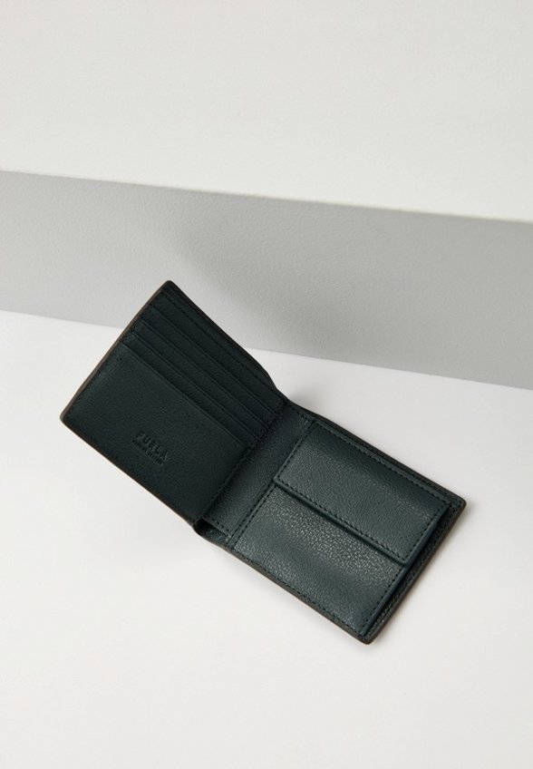Кошелек Furla