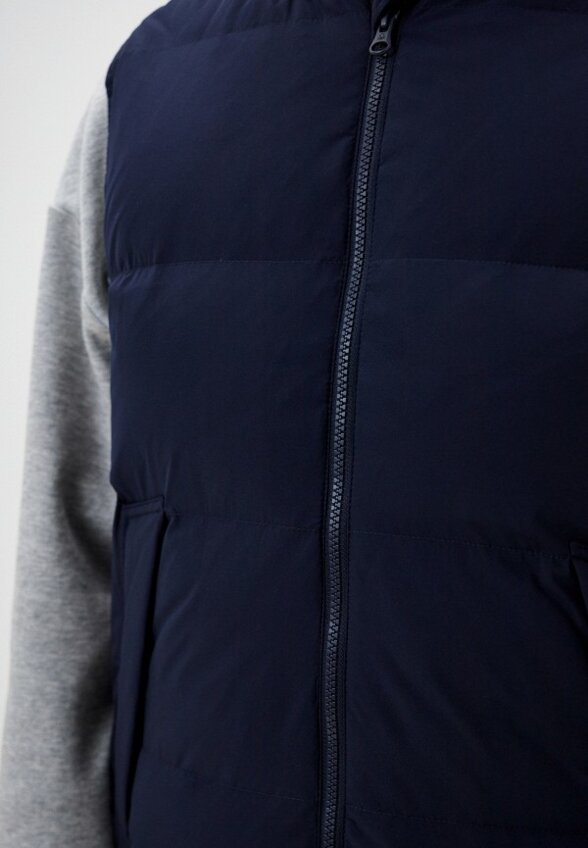 Жилет утепленный United Colors of Benetton