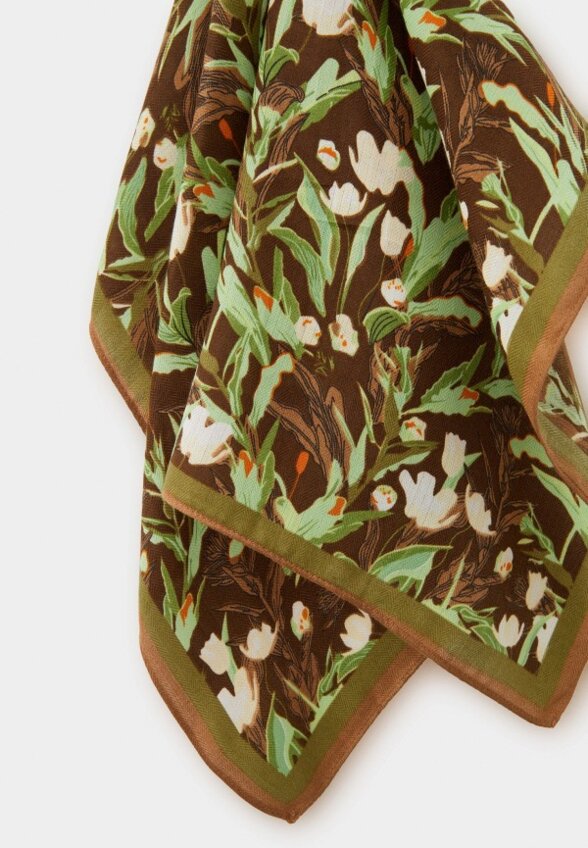 Платок Rosedena