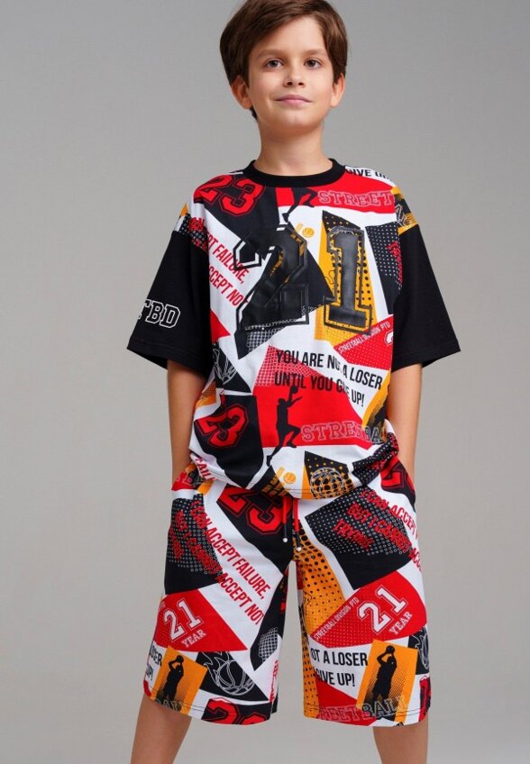 Футболка и шорты PlayToday