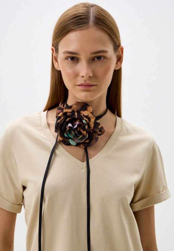 Футболка и чокер Artograph