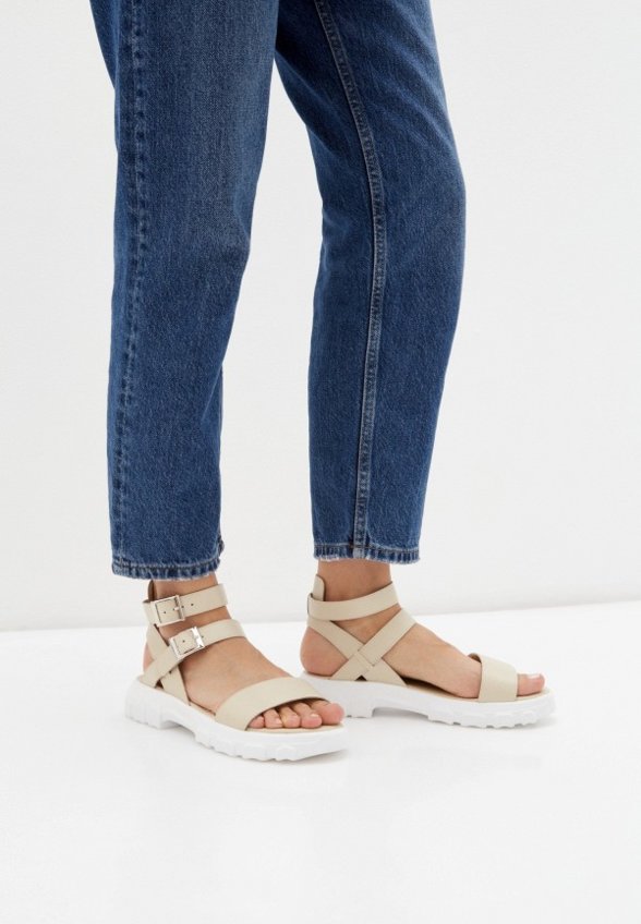 Сандалии Mastille