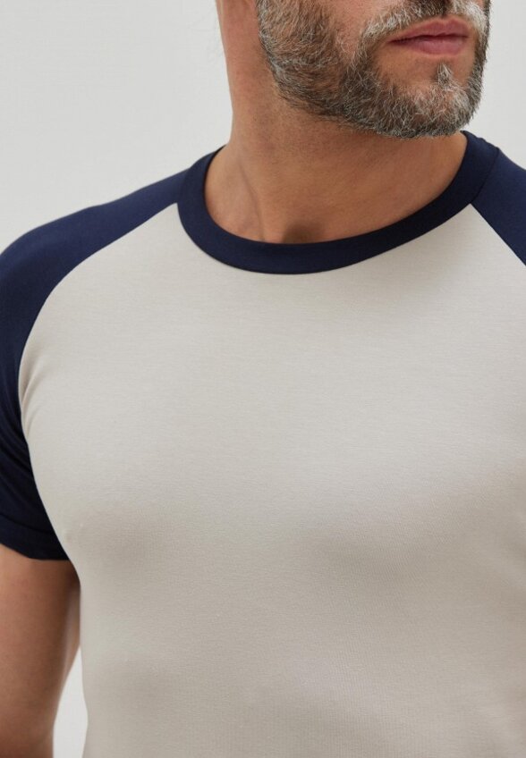 Футболка Envylab