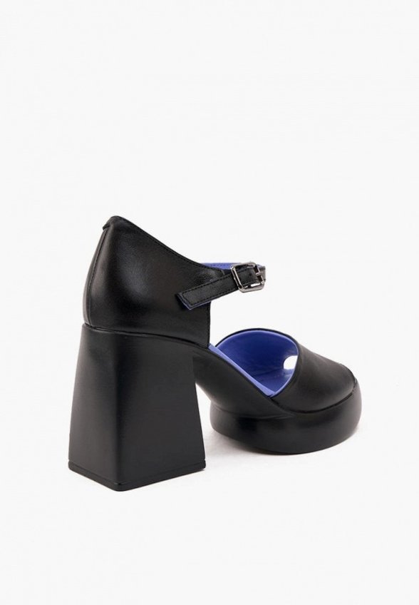 Босоножки Mysa