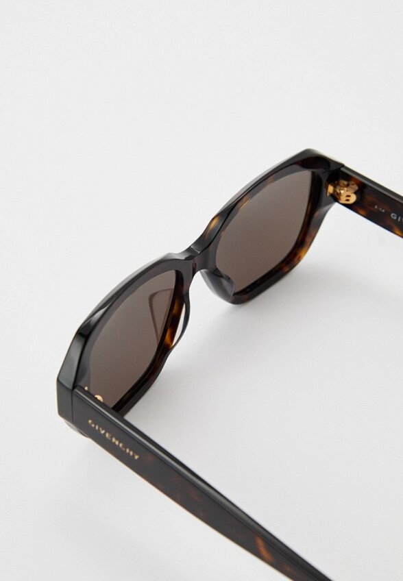 Очки солнцезащитные Givenchy