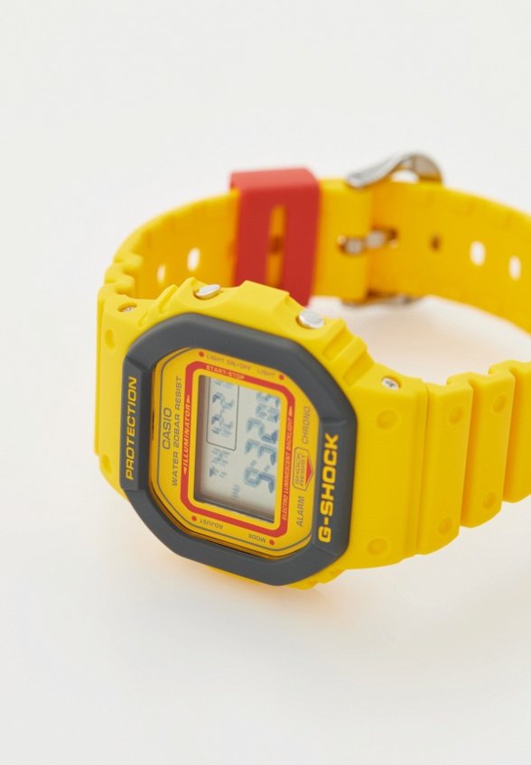 Часы Casio