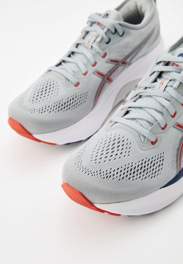 Кроссовки ASICS