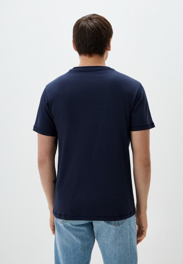 Футболка Guess