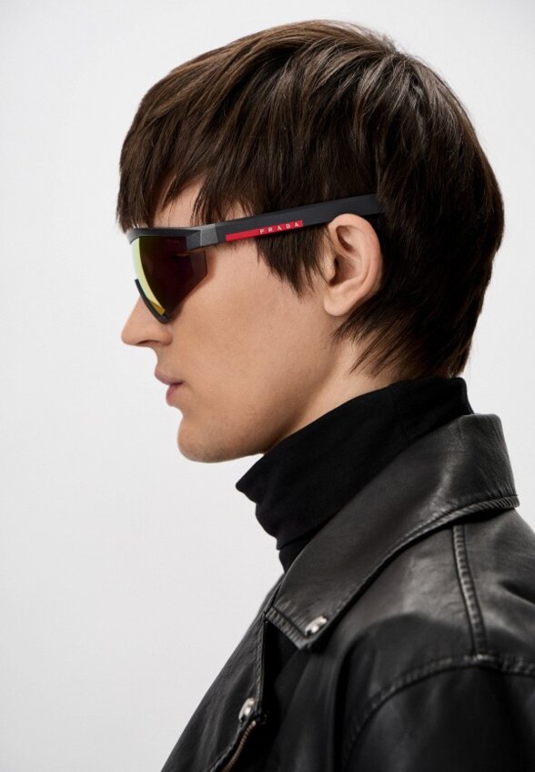 Очки солнцезащитные Prada Linea Rossa