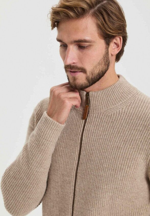 Кардиган Norveg