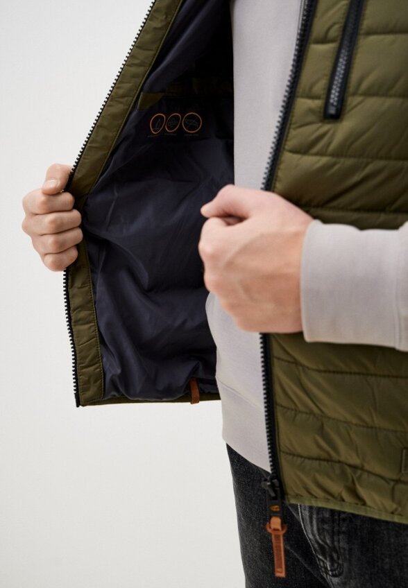 Жилет утепленный Camel active