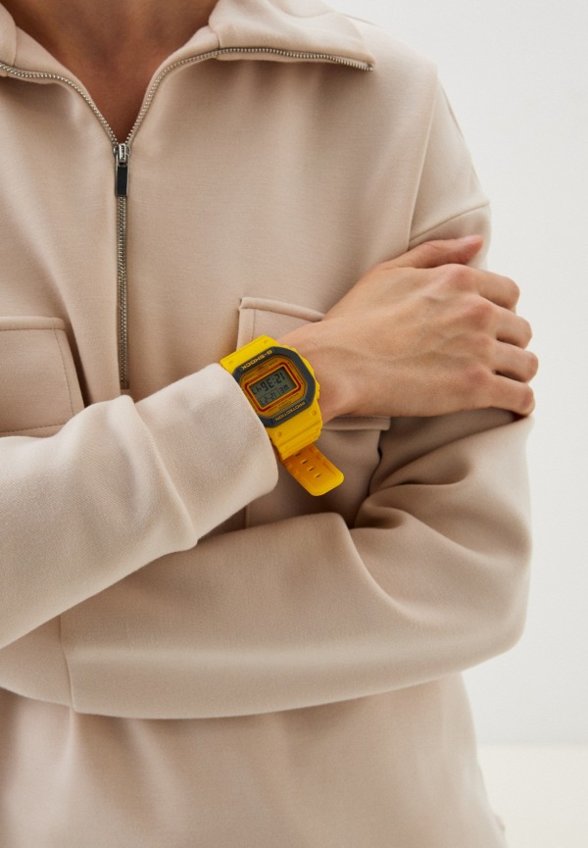 Часы Casio