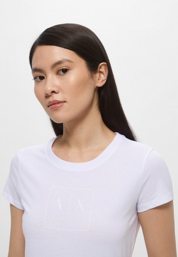 Футболка Armani Exchange