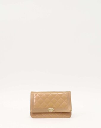Chanel WOC женщинам
