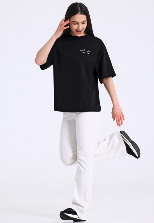 Футболка Апрель