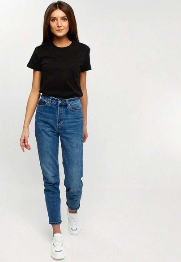 Футболка Апрель