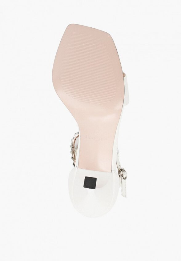 Босоножки Basconi