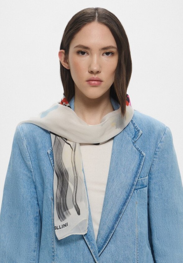 Палантин Pollini