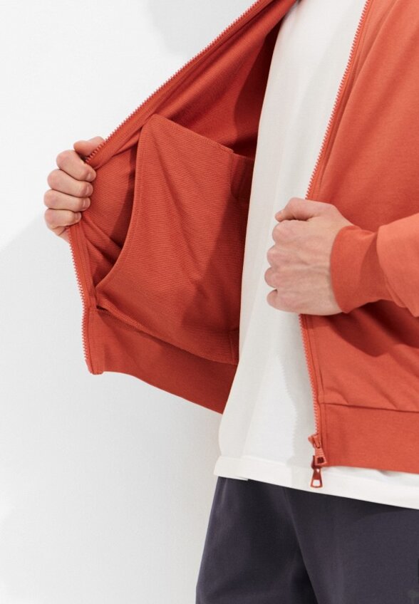 Костюм спортивный EA7