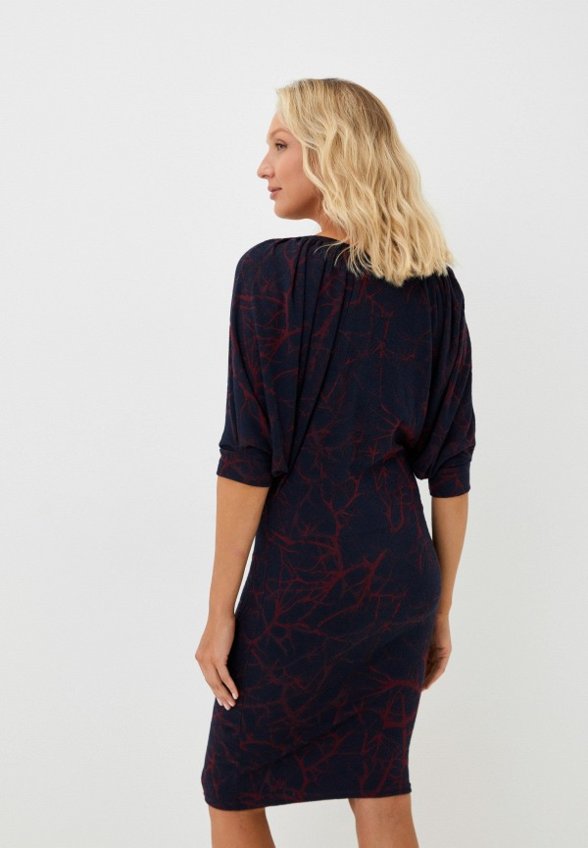 Платье MadaM T