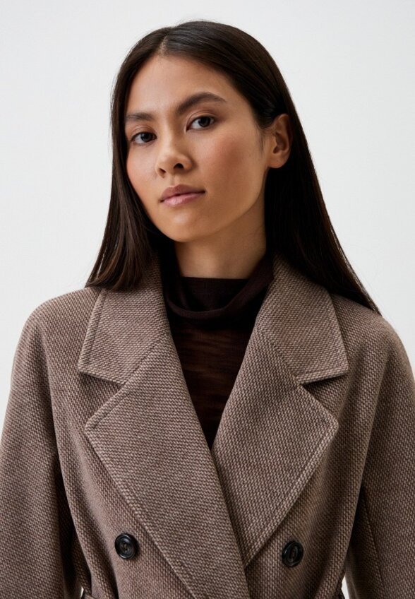 Пальто двубортное Almarosa