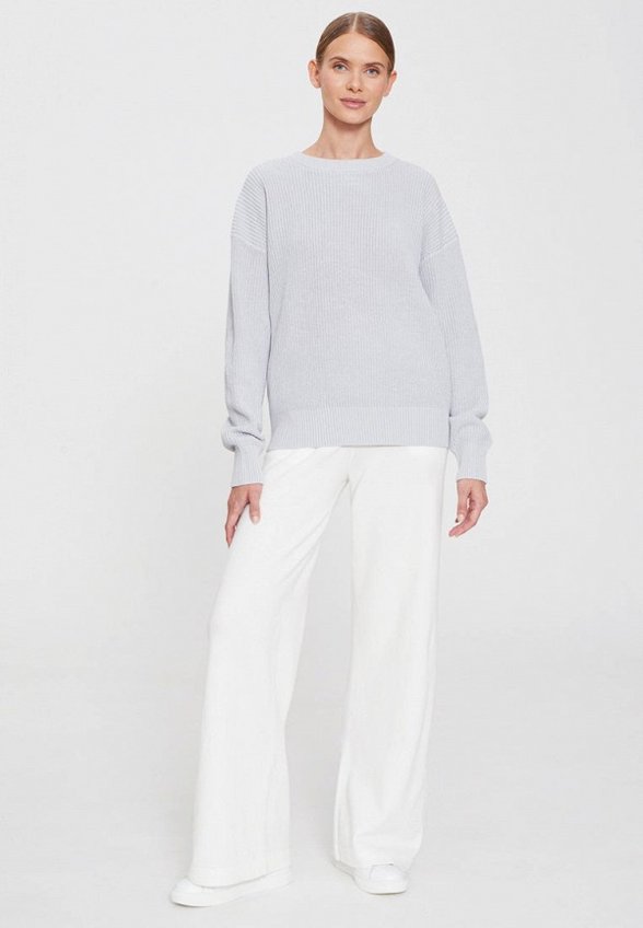 Джемпер To Be Blossom