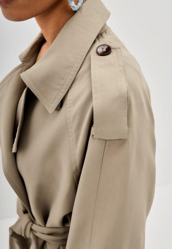 Тренч Noele Boutique