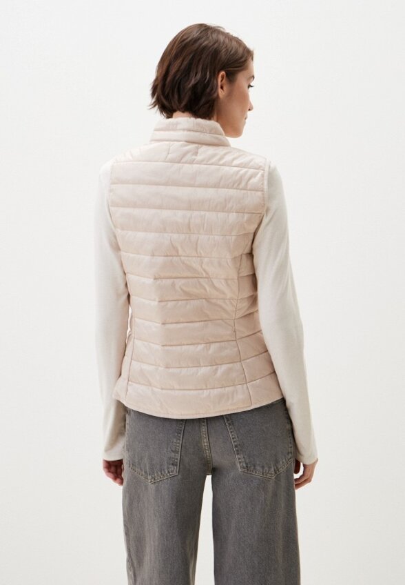 Жилет утепленный Betty Barclay