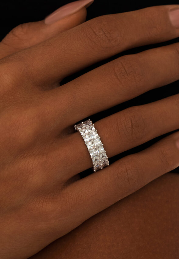 Серебряное двойное кольцо с фианитами MIE