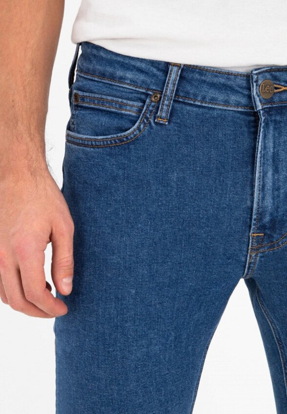 Джинсы Lee