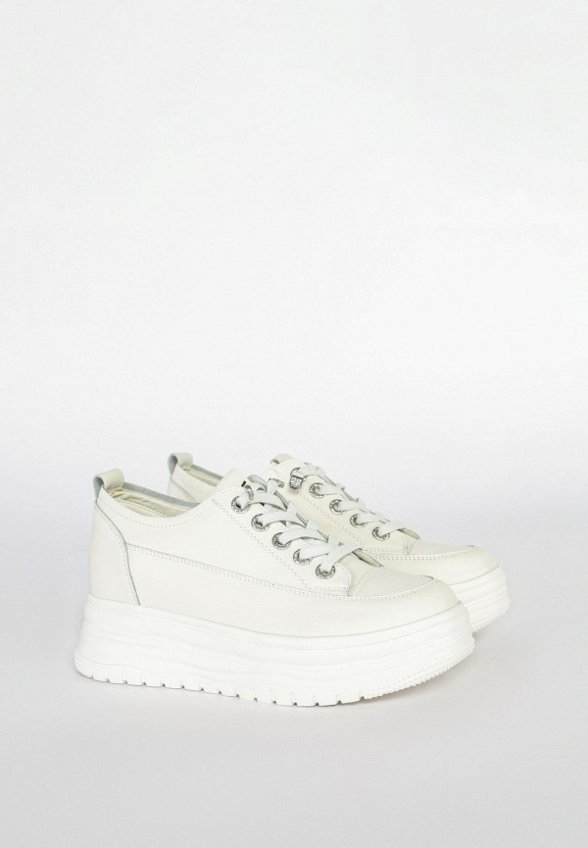 Кроссовки Gut