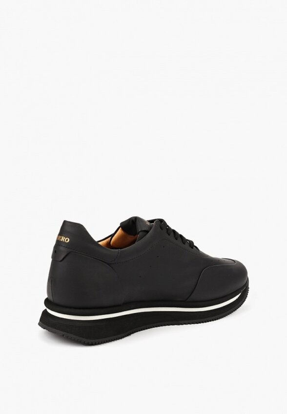 Кроссовки Libero