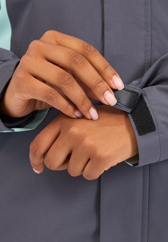 Куртка утепленная Baasploa