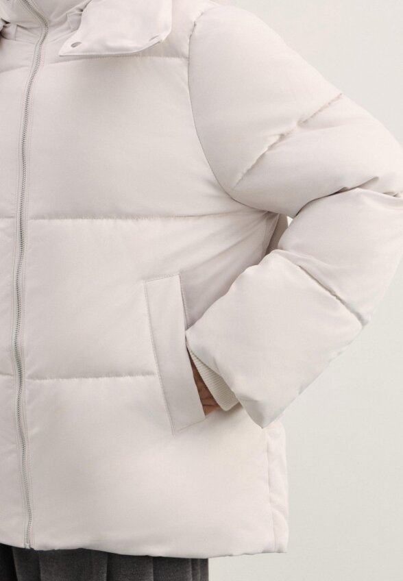 Пуховик Zarina