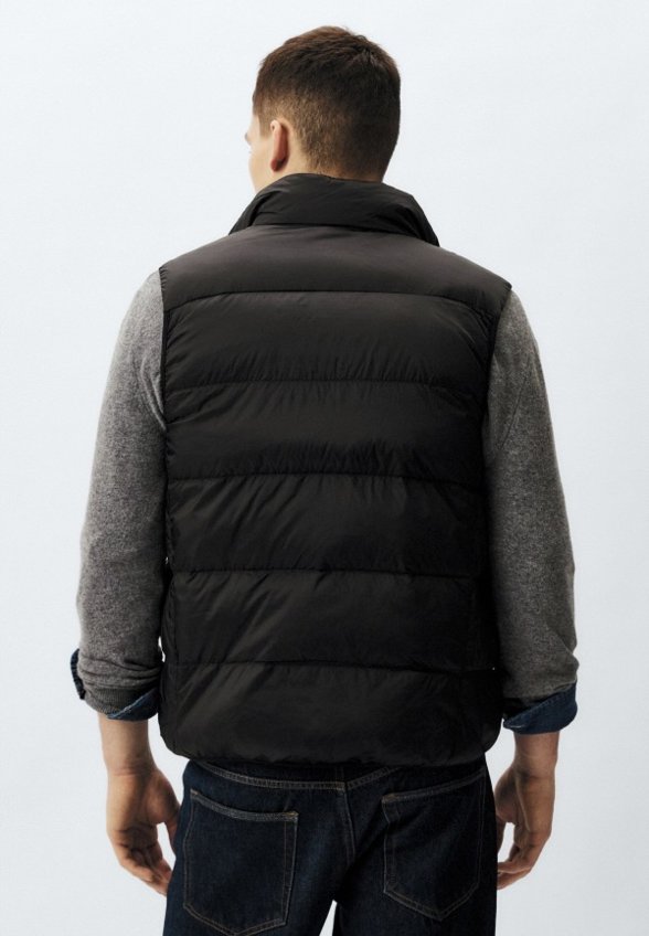 Жилет утепленный Mademan