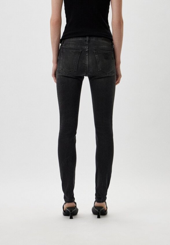 Джинсы Armani Exchange