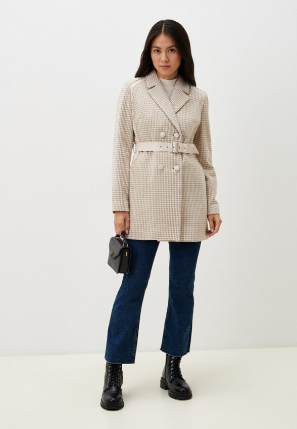 Полупальто Camart