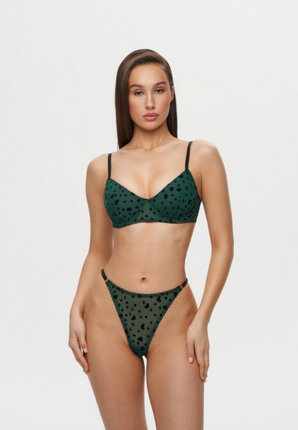 Бюстгальтер и трусы Amazonka Underwear