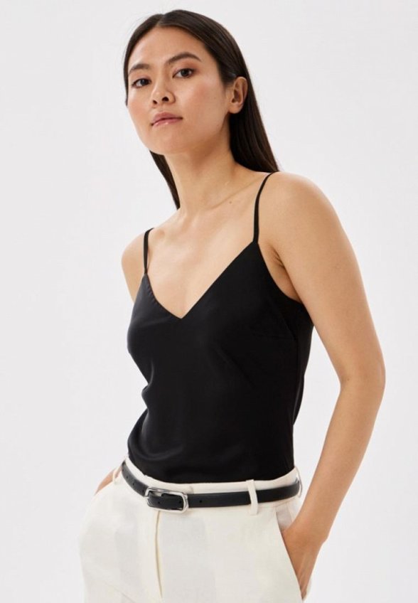 Топ Gabriel and Ester London